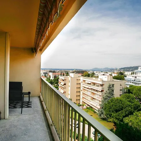 Le Tamaris - Terrasse Vue Sur - Piscine, Tennis & Jardin * Antibes
