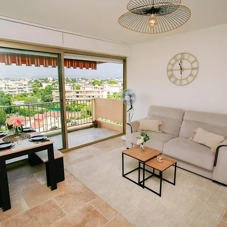 Apartment Le Tamaris - Terrasse Vue Sur - Piscine, Tennis & Jardin